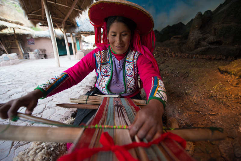 Watch a traditional weaving demonstration in Sacred Vally, Peru