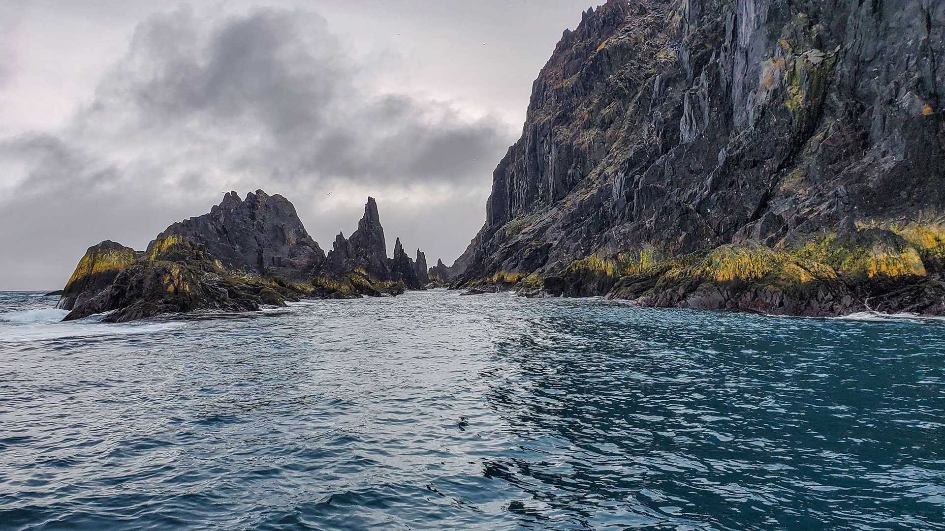 rocky cliffs